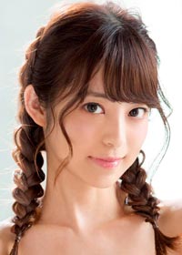 Actress Moko Sakura