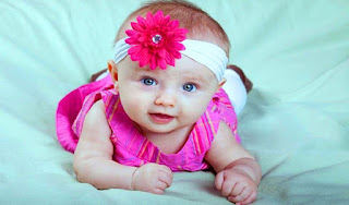 Nama Bayi Perempuan dan Artinya Nama Bayi Perempuan dan Artinya