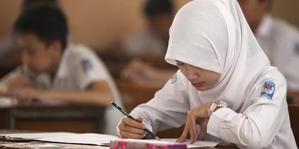 Prediksi Ujian Nasional Bahasa Indonesia SMP/MTs 2017