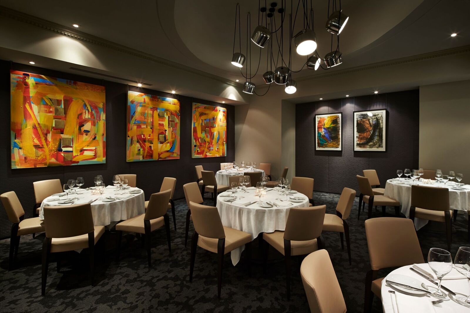 The Oval Room Presents a Friday Evening ThreeCourse Tasting Menu DC