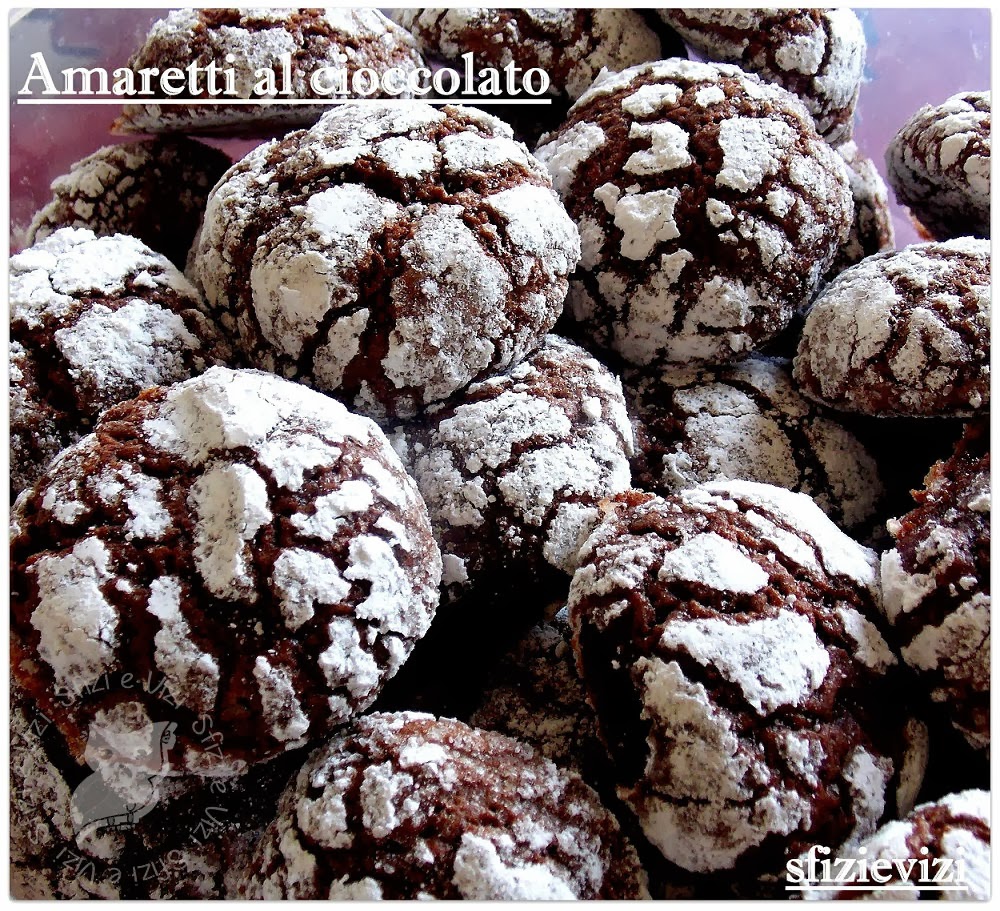 amaretti al cioccolato ovvero chocolate crinkle cookies