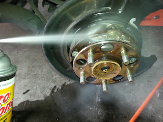Corolla DIY: DIY Replace Rear Brakes and Rotors 2000 Honda CRV
