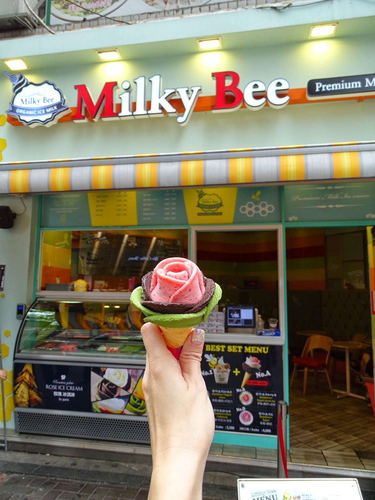 Milky Bee Ice Cream (Seoul, SOUTH KOREA) ★★☆☆☆ A traveling foodie's