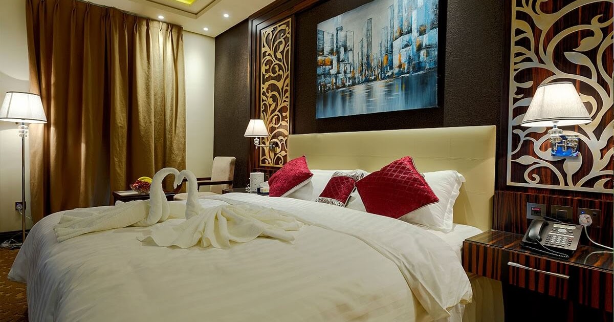 List of Compounds in Riyadh and Prices