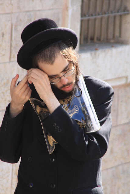 Visitar o bairro MEI SHEARIN - Um bairro judeu ortodoxo em Jerusalém | Israel