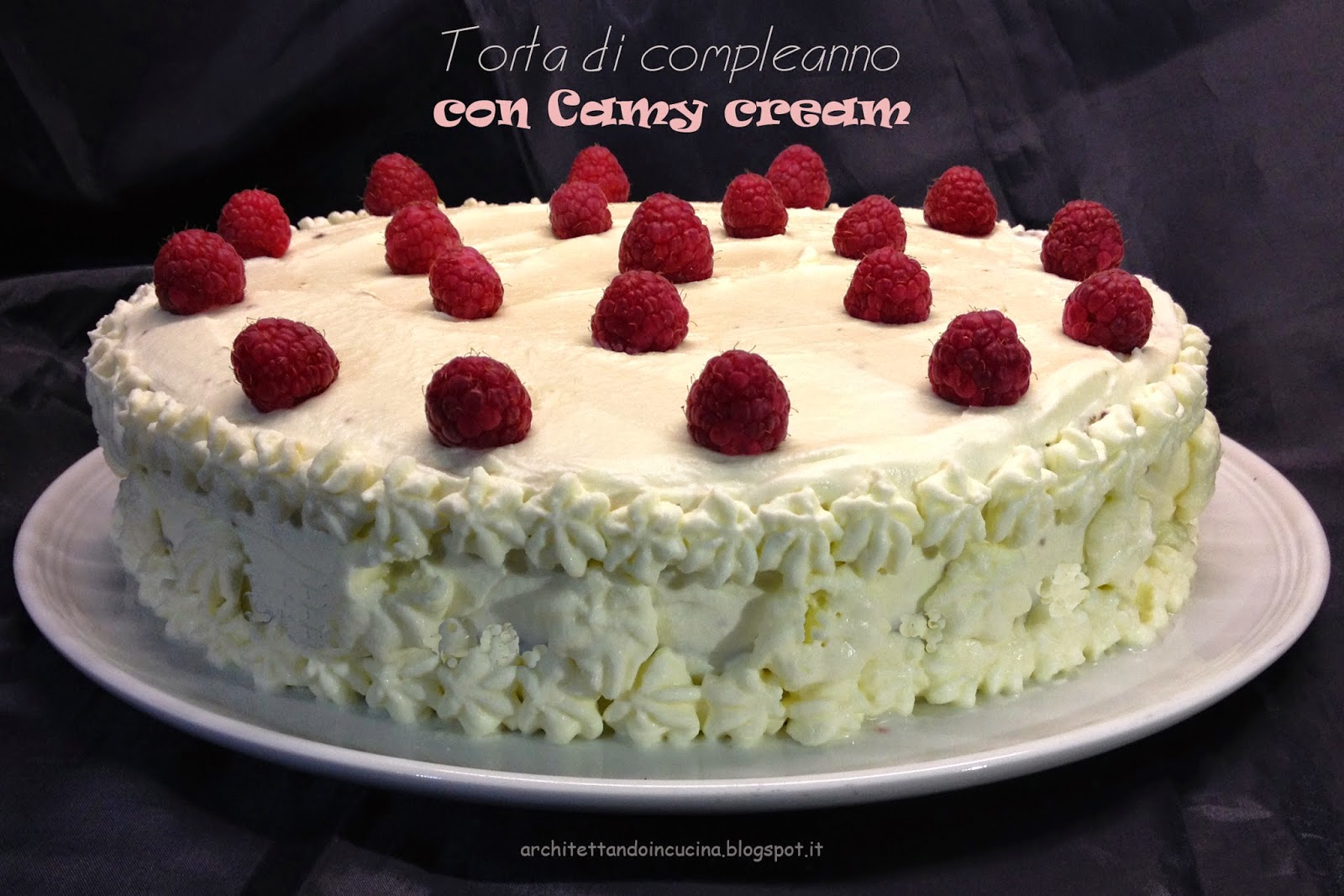 torta di compleanno con camy cream