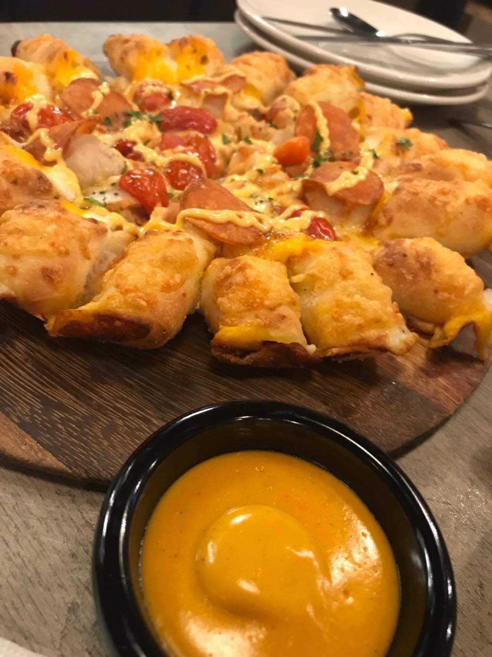 Pizza Hut Ada Menu Baru Berkeju Yang SedapSedap dan Juga