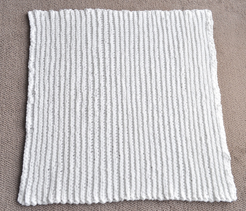 faux knit crochet baby blanket {free pattern} Little Birdie Secrets