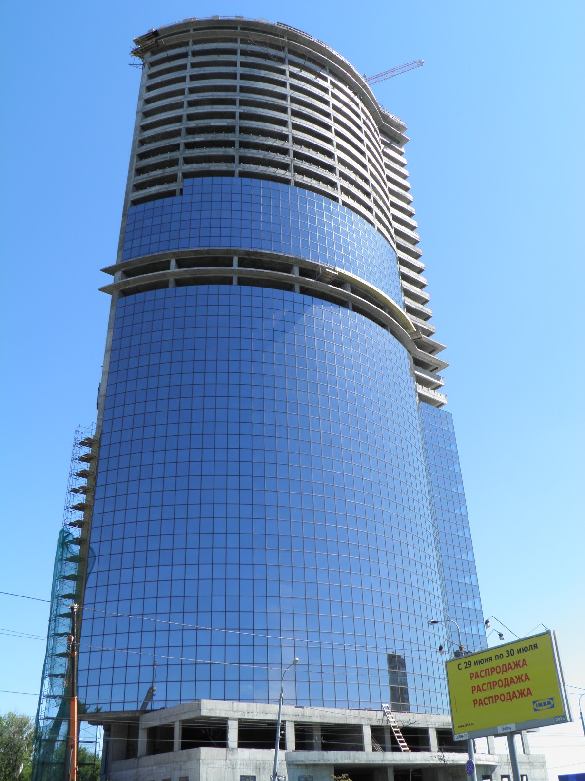 Вид с крыши лазурные небеса