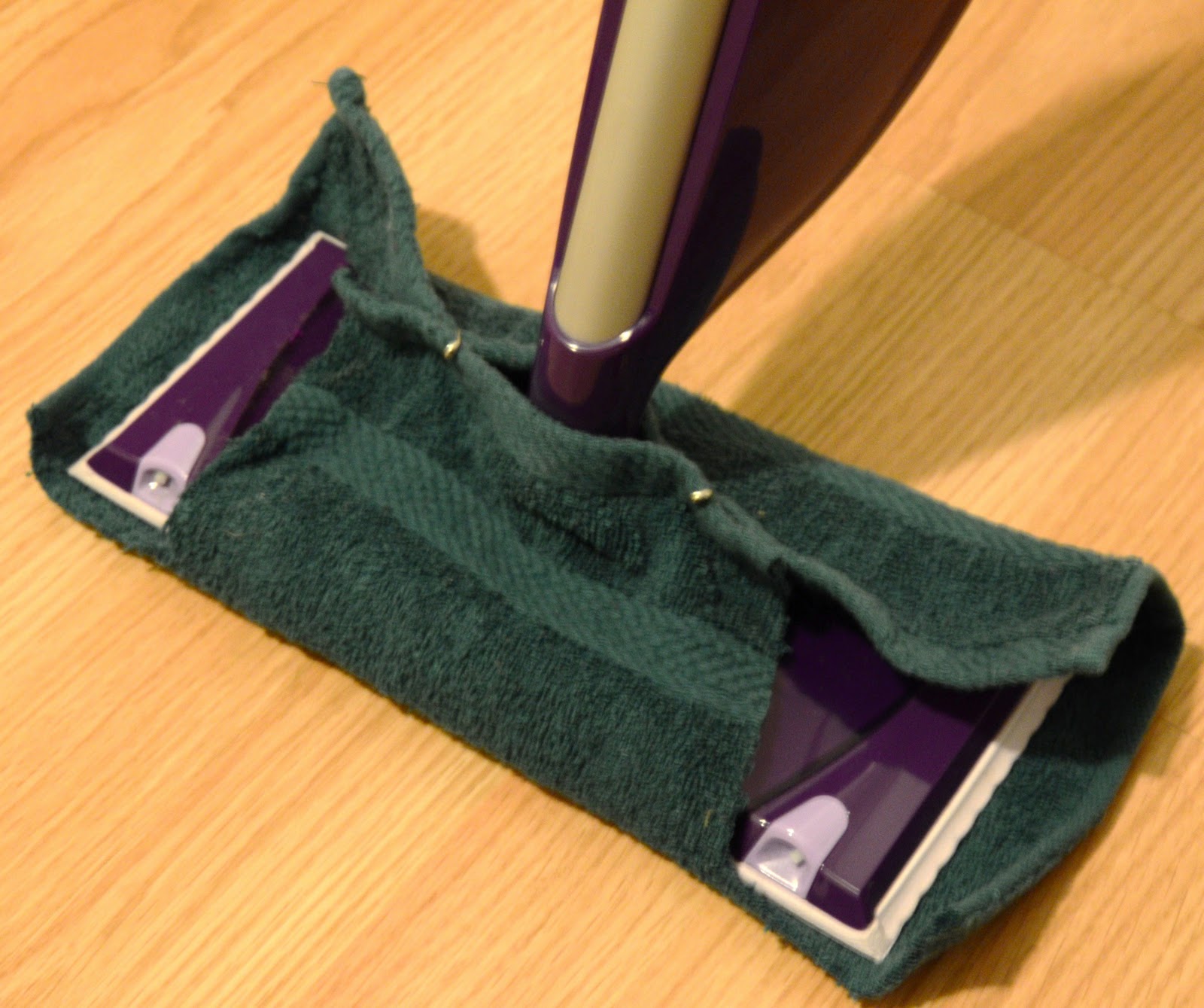 Price[d]less: How to Make Your Own Swiffer Wetjet Pads & Refill