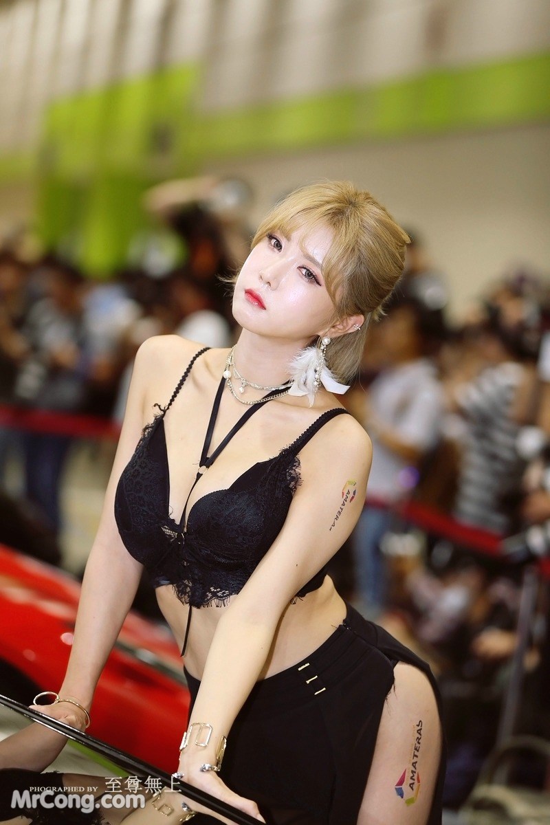 Heo Yoon Mi&#39;s beauty at the 2017 Seoul Auto Salon exhibition (175 photos) photo 3-16