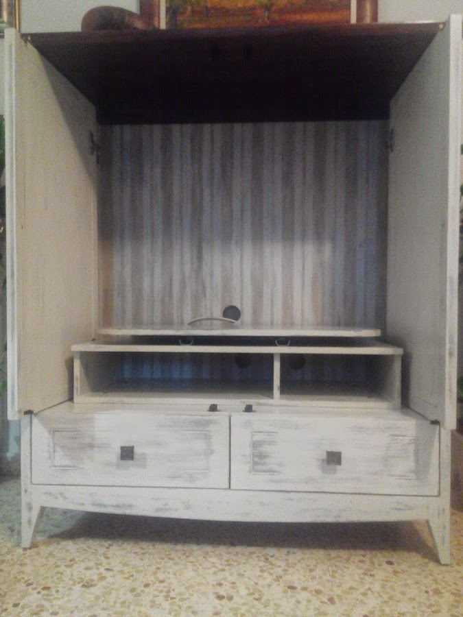 Primer post invitado: un mueble en tonos blancos. | Bricolaje