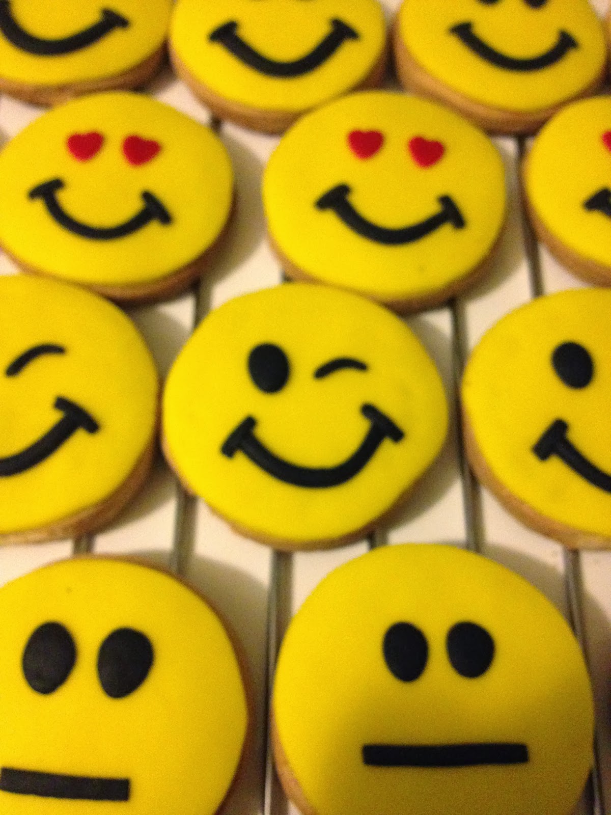 Kurabiye Canavarı Arda�nın Smile Face Temalı Doğumgünü Kurabiyeleri