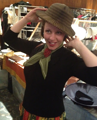 A Visit to the Alameda Vintage Fashion Fair with Gail Carriger 