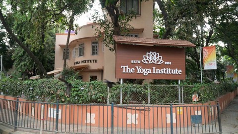 The Yoga Institute Best Places To Travel In Mumbai, India