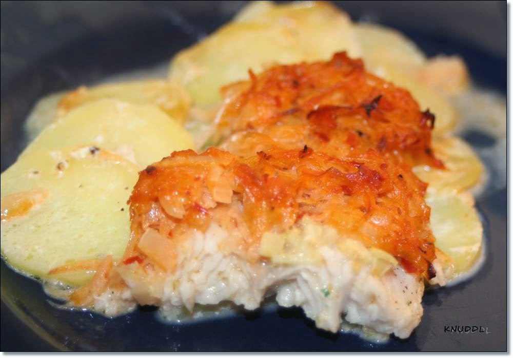 Was cookst Du heute: Fisch auf Kartoffelgratin mit Sauerkraut