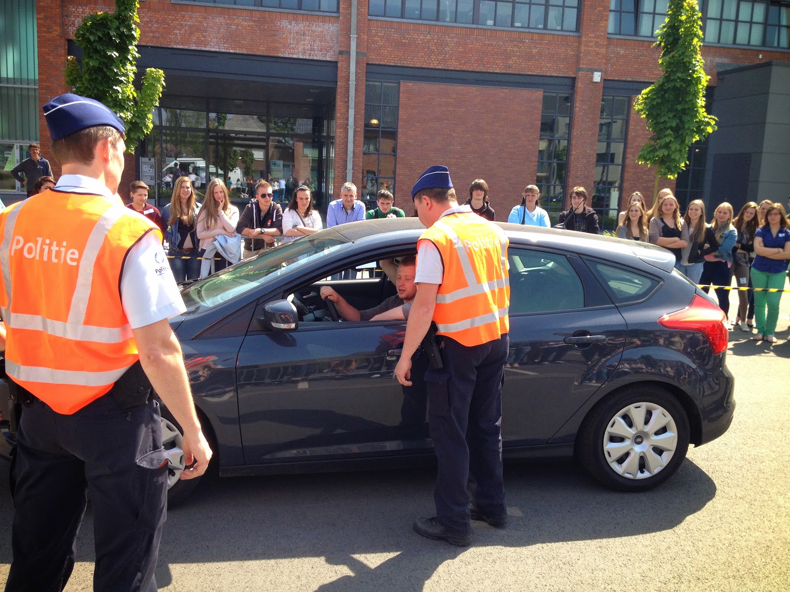 Politiekrant PZ 5429 Lokale politie Zottegem/Herzele/SintLievensHoutem