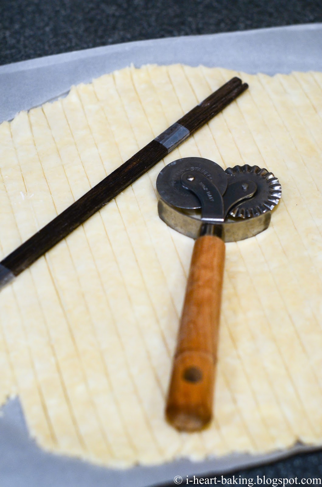i heart baking! herringbone lattice apple pie