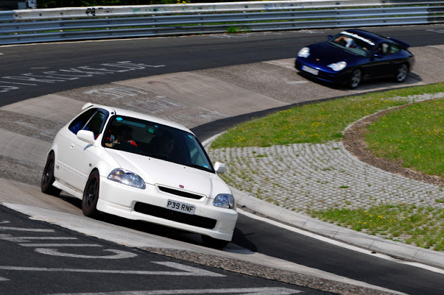 Honda Civic 6-Gen. & Porsche japoński sportowy samochód hatchback hot VTEC B18 B16