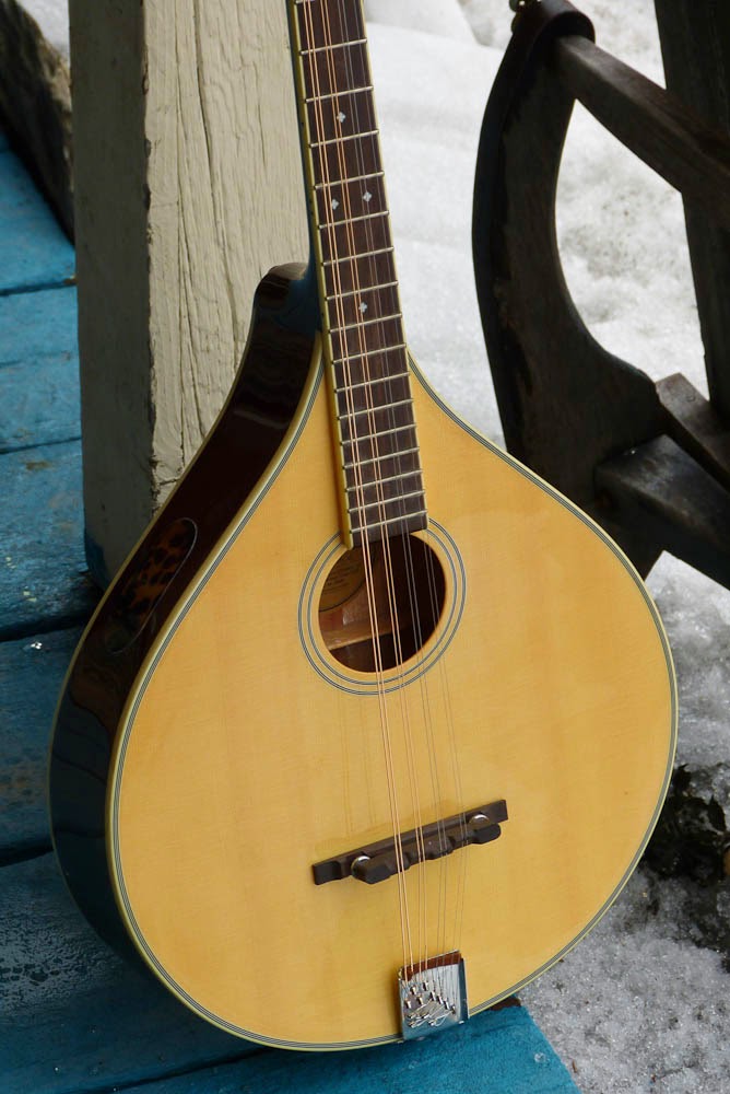Review Mid2000s Fender Bouzouki