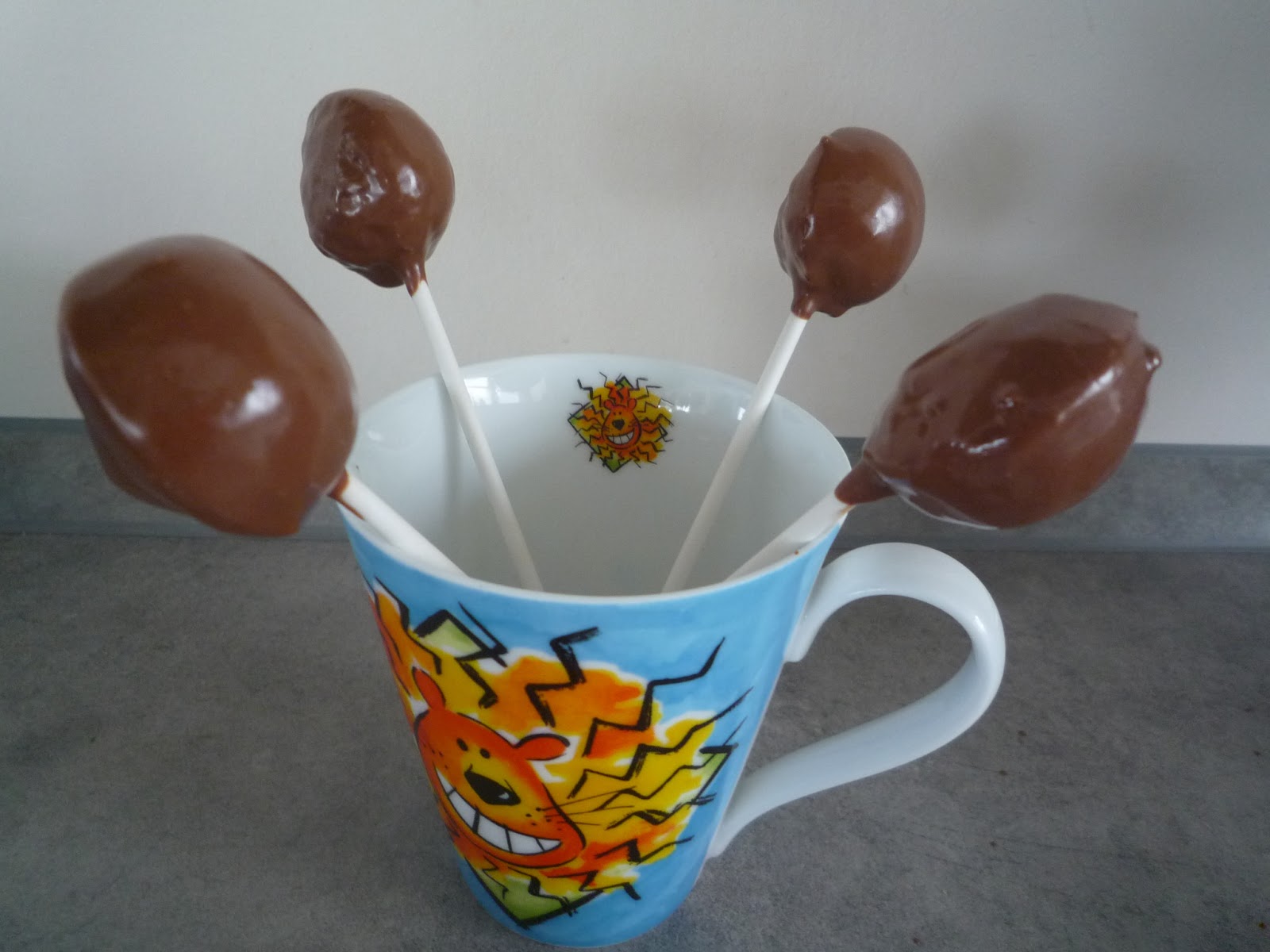 Cake Pops Mit Gesicht — Rezepte Suchen