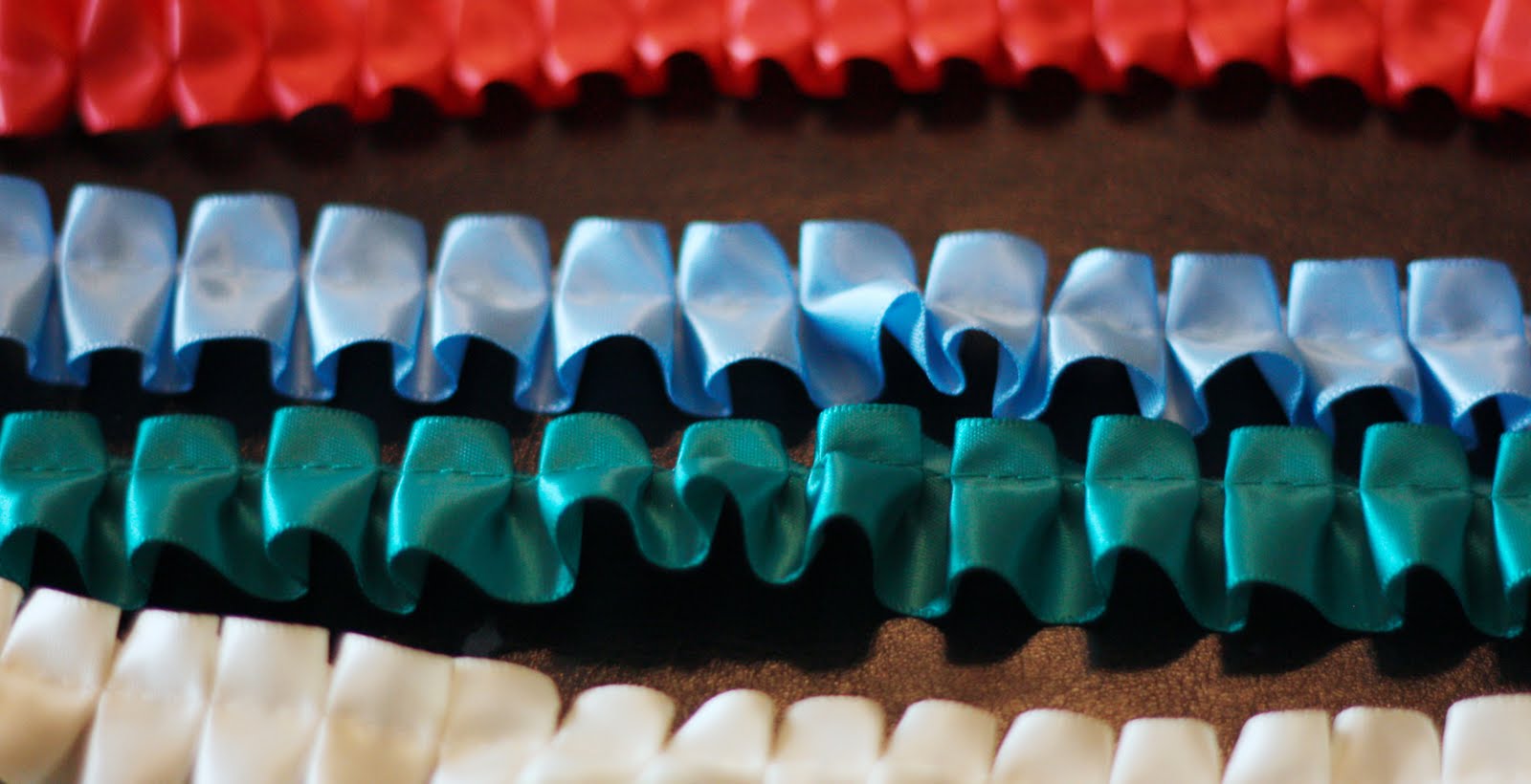 Counterfeit Kit Challenge TutorialPleated Ribbon and Crepe Paper