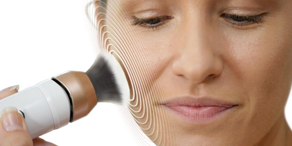 Vibrating Makeup Brush? Gimmick or Revolutionary? Alison McFarland