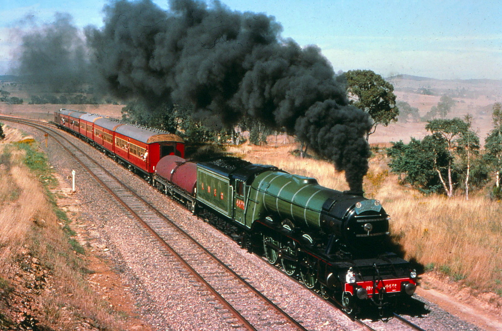 transpress nz: the 'Flying Scotsman' steamer in Australia, 1988