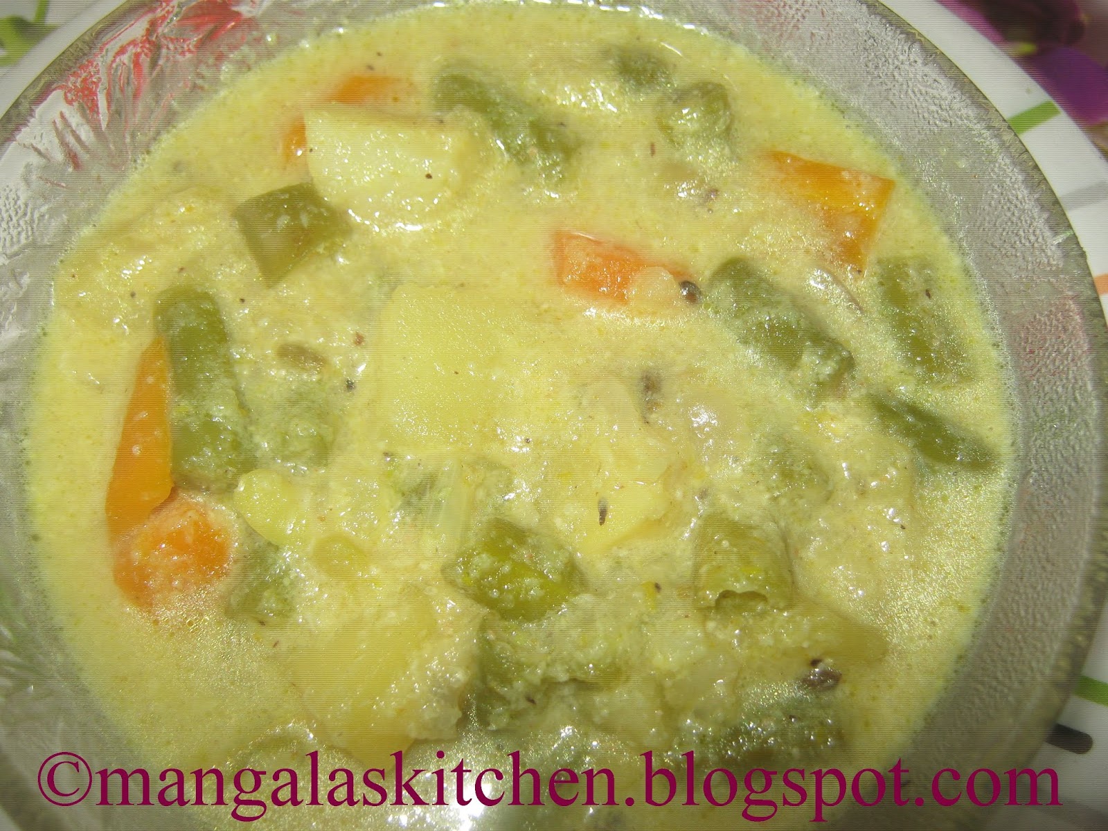 Hotel Style Vegetable Paya Side dish for Idli, Appam, Idiyappam