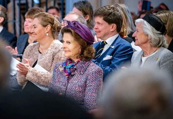 Uppsala University professor Karin Johannesson was ordained as a bishop to Uppsala Cathedral