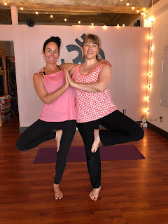 Steph Mitchell yoga, online yoga school, 200 hour yoga teacher training, online yoga teacher trainng