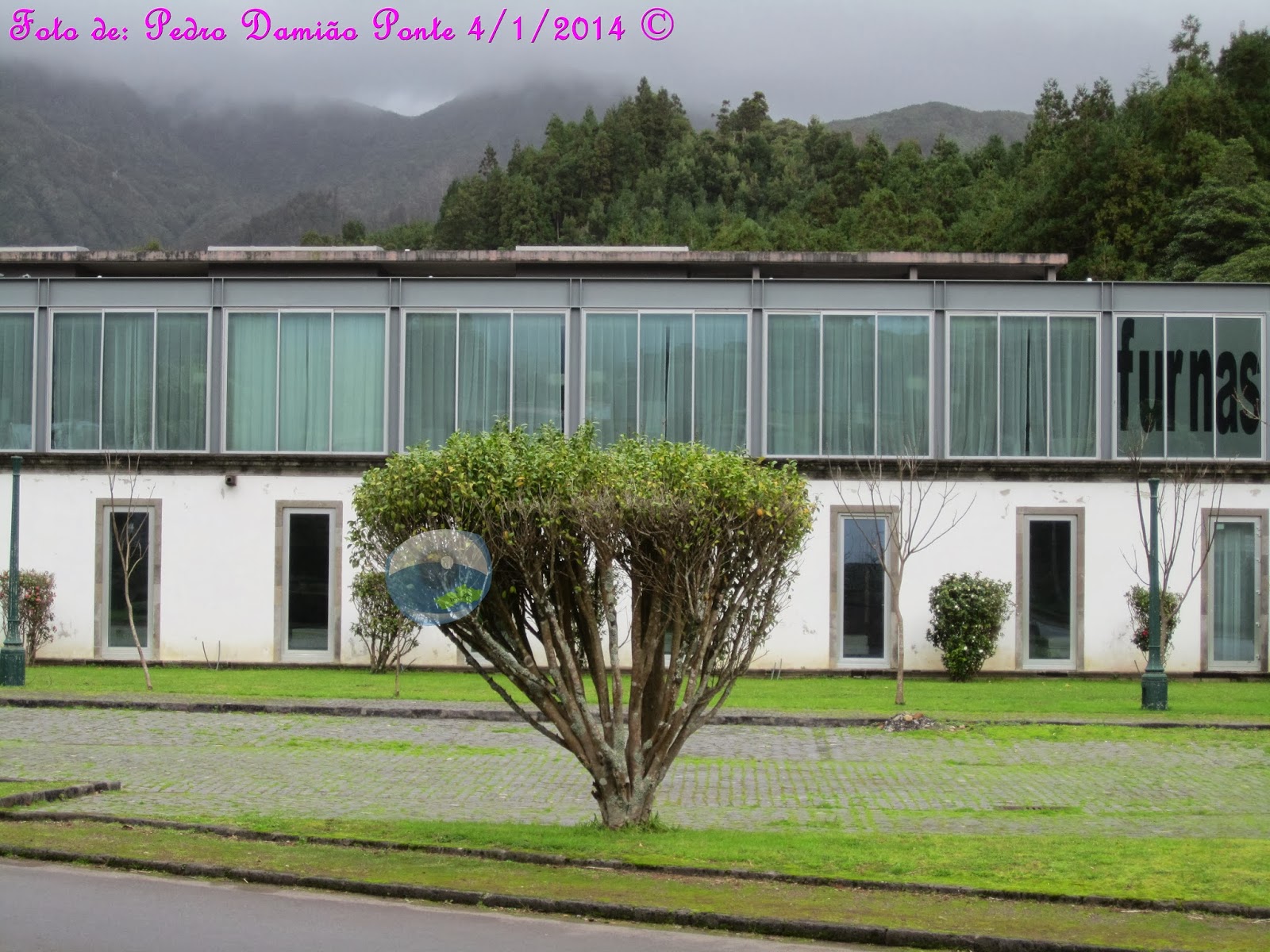 O BONITO LAGO ARTIFICIAL DE FURNAS CONTINUA VAZIO Um Olhar Povoacense