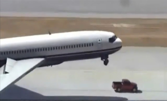 FunChoice: Plane Landing Saved by a Truck
