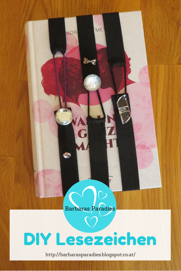 Kreativ Oder Primitiv Rentierbild Aus Fussabdrucken