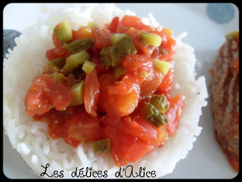 Les délices d'Alice Steack haché, sauce tomate/cornichons {sans lactose}