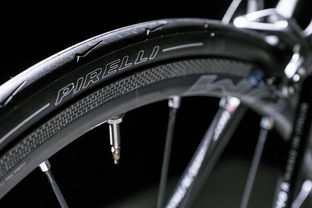 pirelli p zero velo 28mm