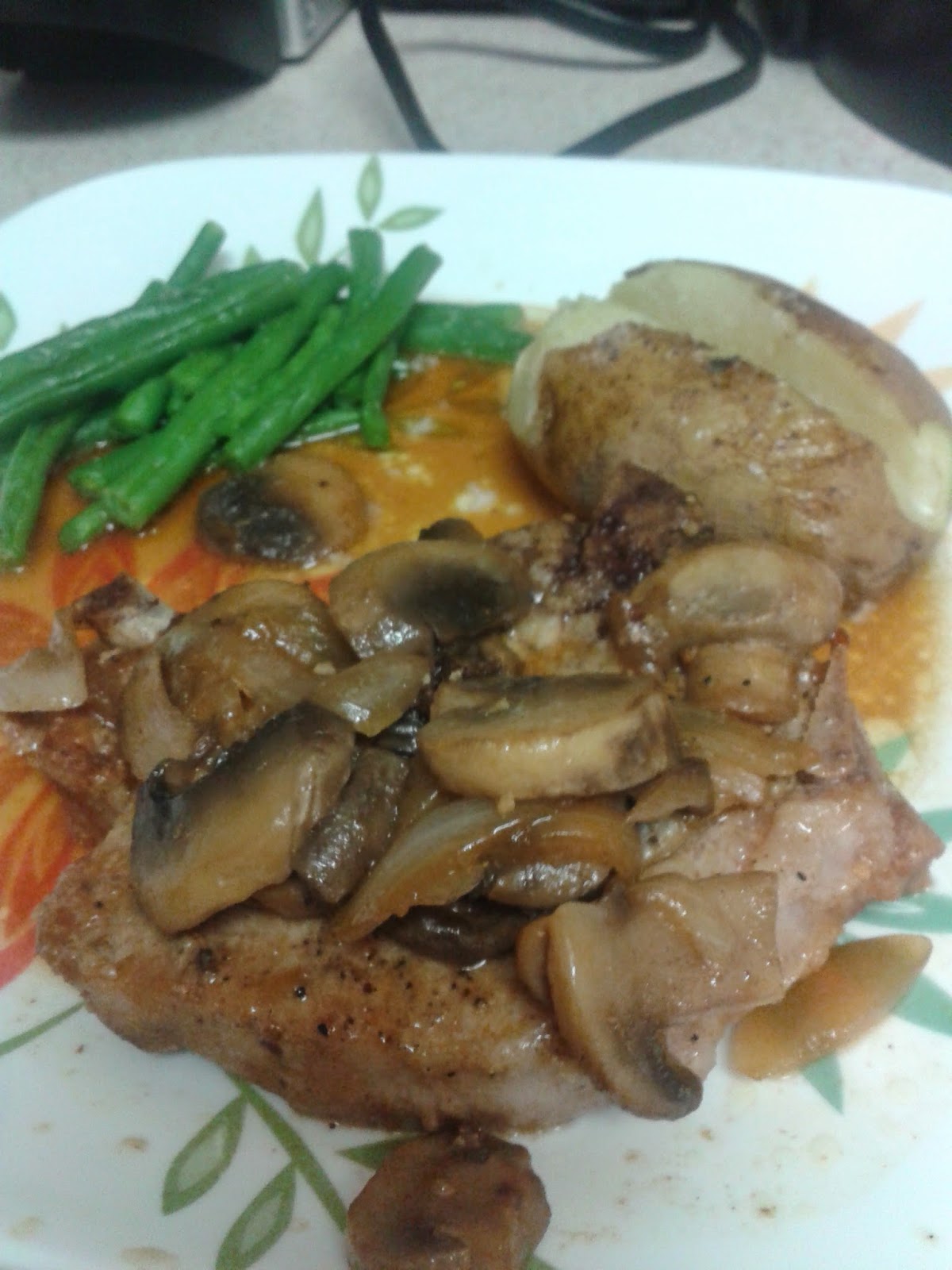 parentwin Recipe Monday Onion Mushroom Pork Chops