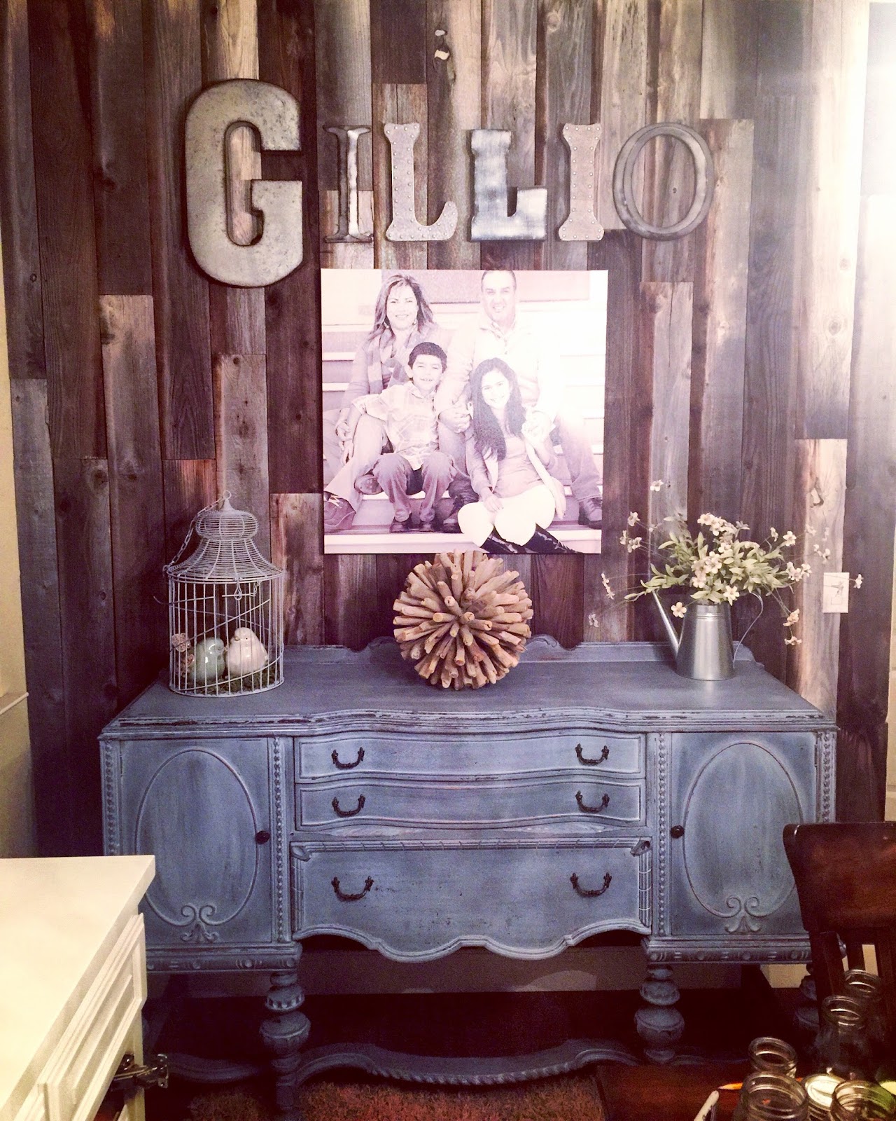 The 1158 Spot: Transformation Tuesday ~ The Wall