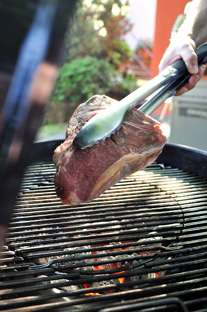 Porterhouse Steak auf dem Grill