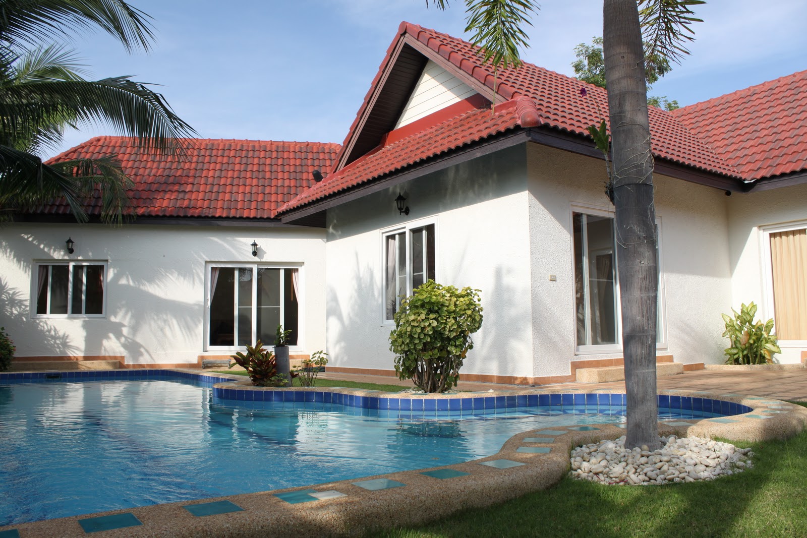Property Direct From Owner Pattaya Thailand. Nirvana Pool Villa 3