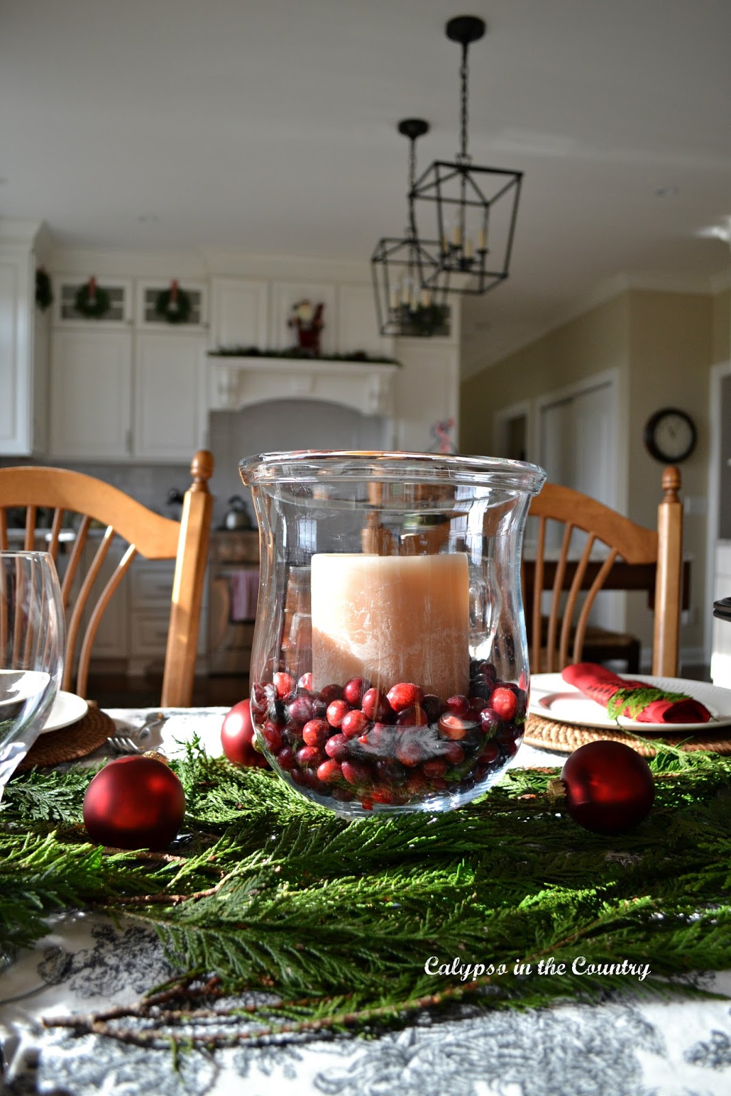 Christmas Table Christmas Table in White Kitchen