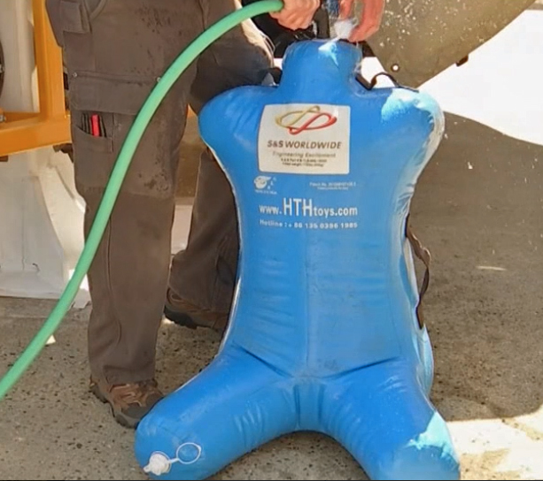 InSanity lurks Inside Coasters and You How 'Water Dummies' Work