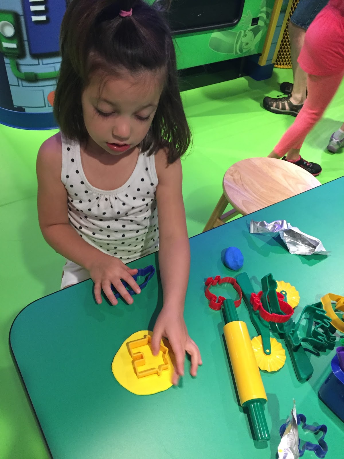 MINNESOTA BABY Crayola experience at the mall of america.