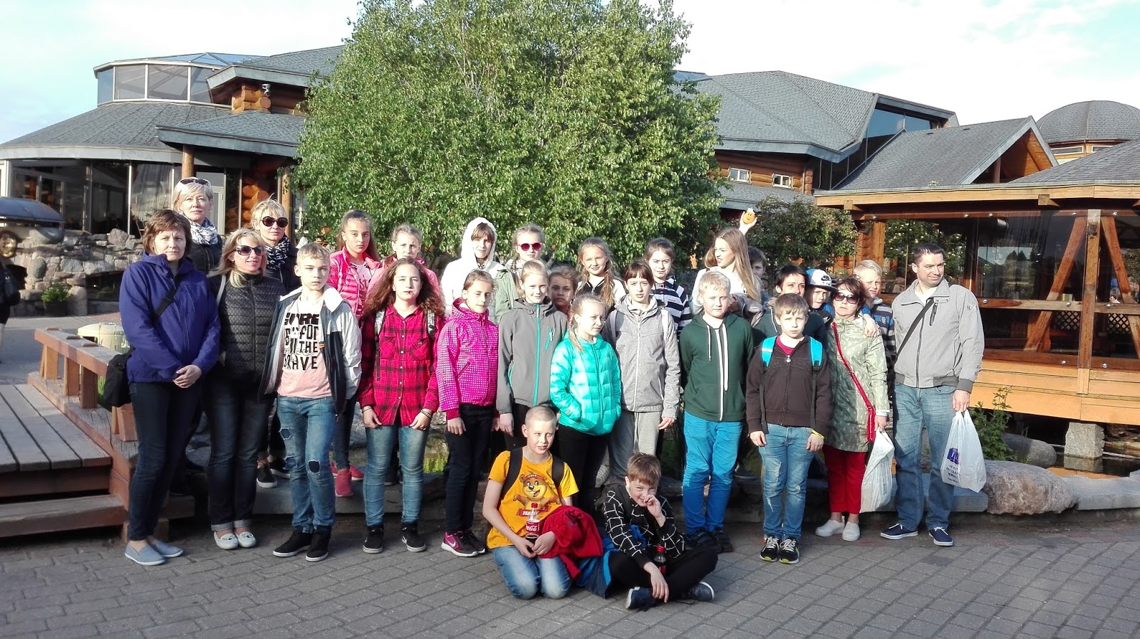 ДРУЖНЫЕ РЕБЯТА