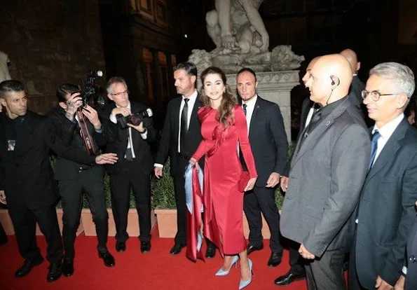 Queen Rania of Jordan attended the Fight Night gala held for the benefit of the Andrea Bocelli Foundation and the Muhammed Ali Parkinson Center at Palazzo Vecchio