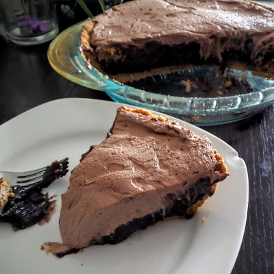 Double Chocolate Pie:  Dark chocolate pudding in a Kona coffee graham cracker crust topped with chocolate whipped cream.  A pie for chocolate lovers.