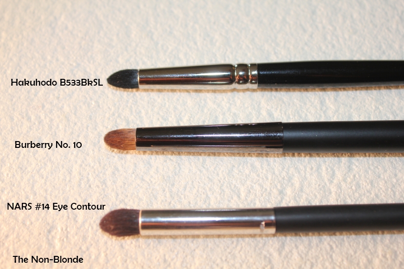 Burberry No. 10 Definition Liner Eye Brush The NonBlonde