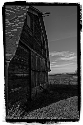 old barn, barn door, South Dakota, Perfect B&W