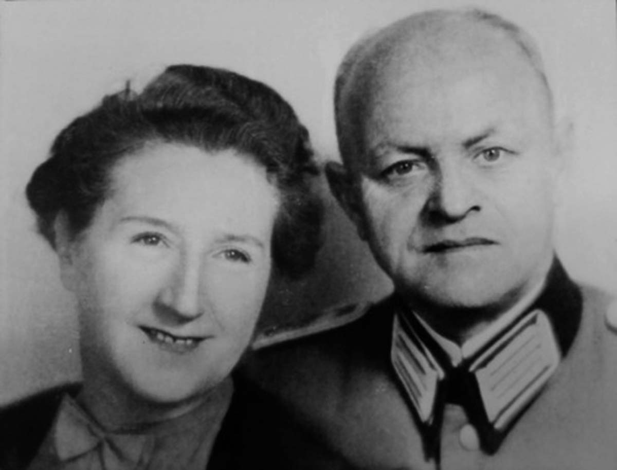Eva Braun’s parents, Fritz and Franziska, Christmas, 1940.