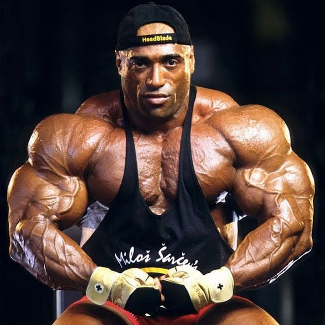 Top 10 Biggest Bodybuilders of All Time toptenlist